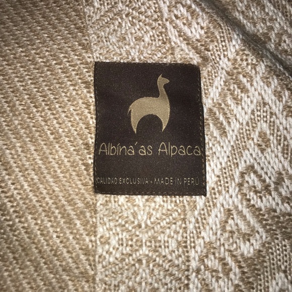 Albina’as Alpaca Pancho one size original rare excellent/like new condition. - Picture 2 of 7